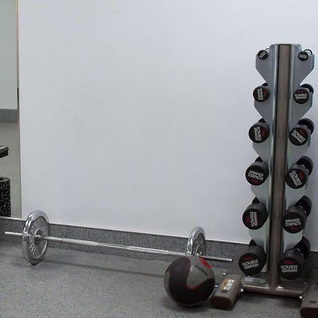 Radisson Blu Hotel エレバン エクステリア 写真 Dumbbell rack