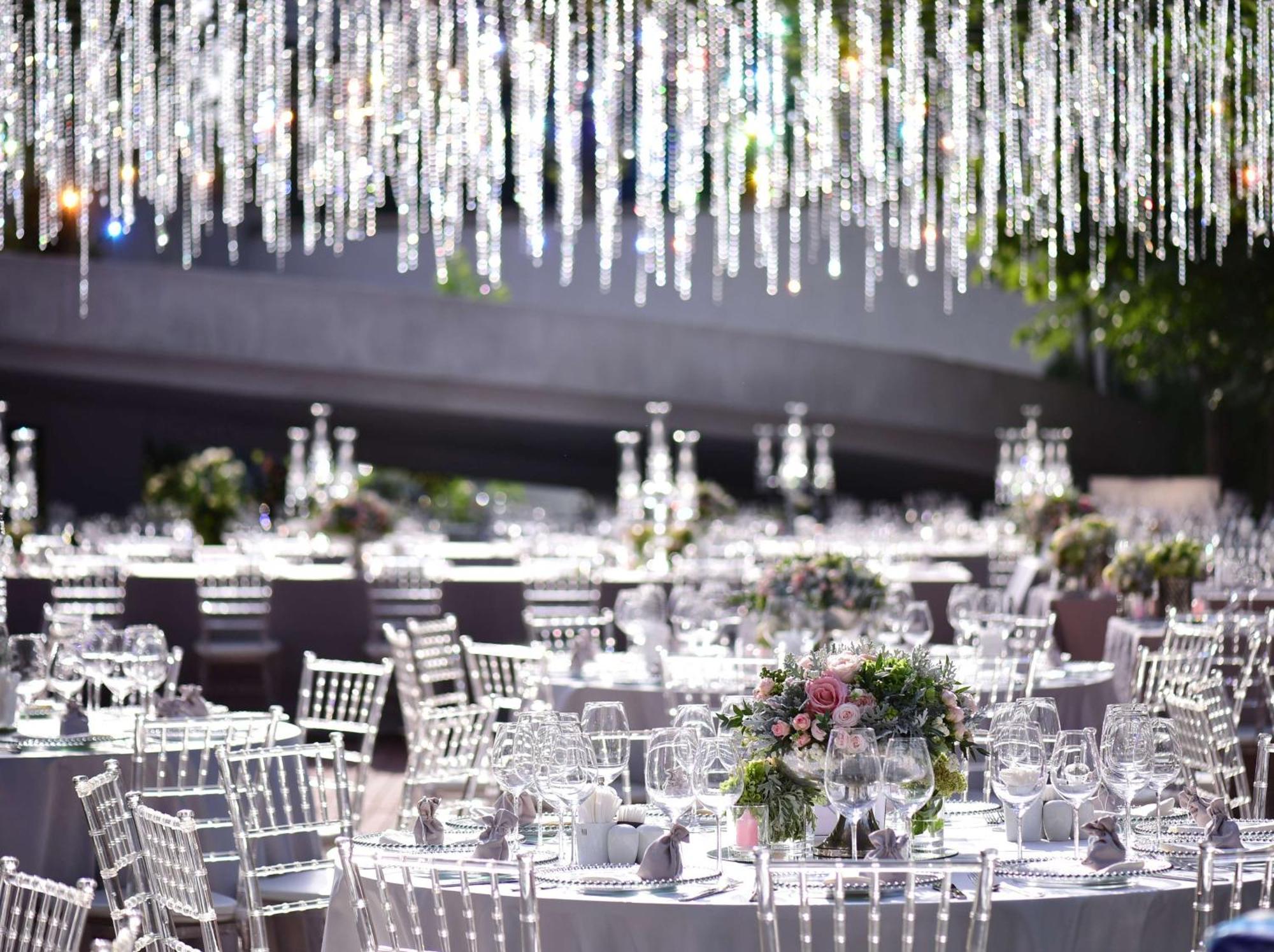 Radisson Blu Hotel エレバン エクステリア 写真 The interior of the ballroom
